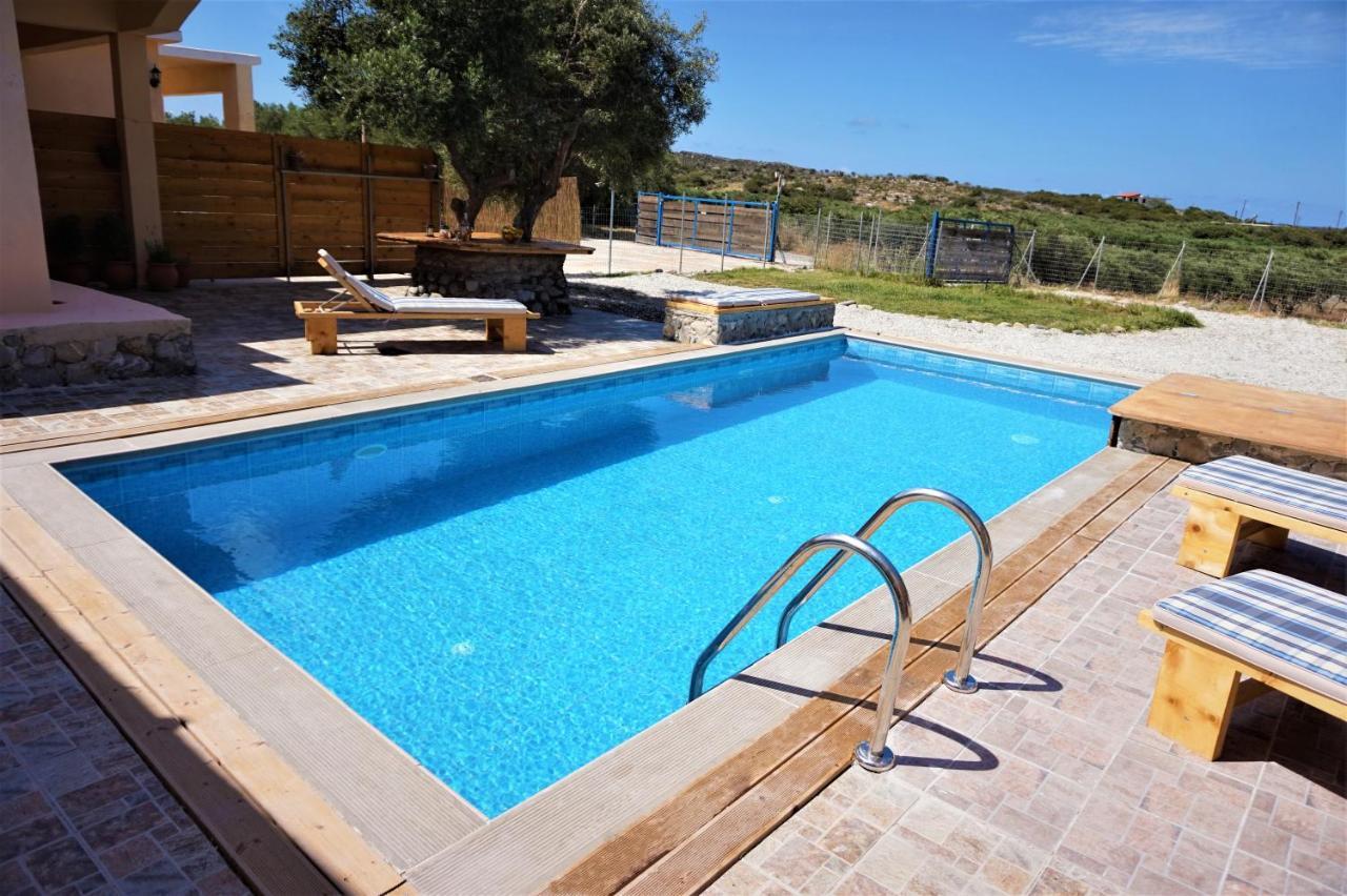 Sea Lake Holiday House Элафониси Экстерьер фото